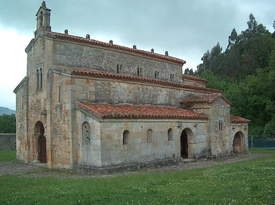 Bild: AnTeMi · CC BY-SA 3.0 San Salvador de Valdediós