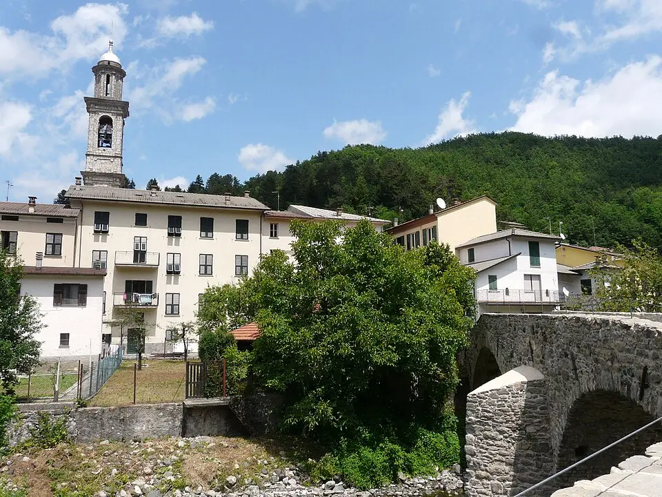 Bild: Davide Papalini · CC BY-SA 3.0 Santa Maria del Taro