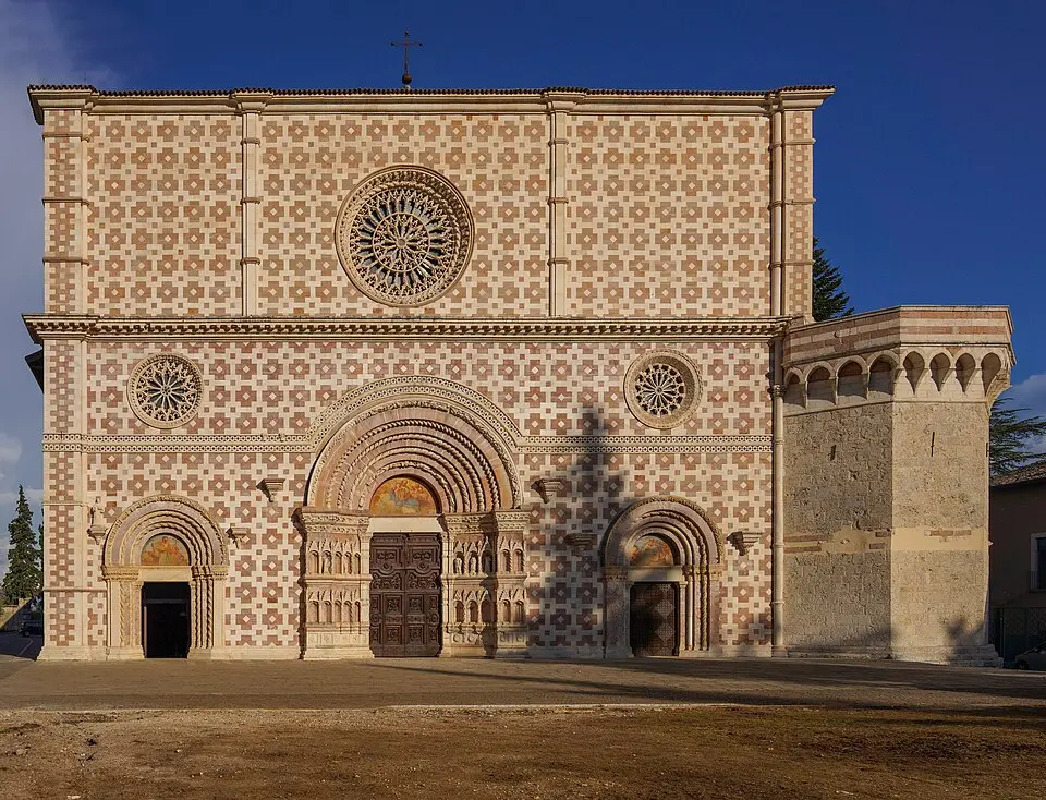 Santa Maria di Collemaggio