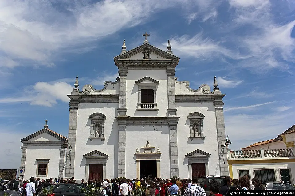 Bild: Antero Pires from Corroios, Portugal · CC BY-SA 2.0 Kathedrale von Beja