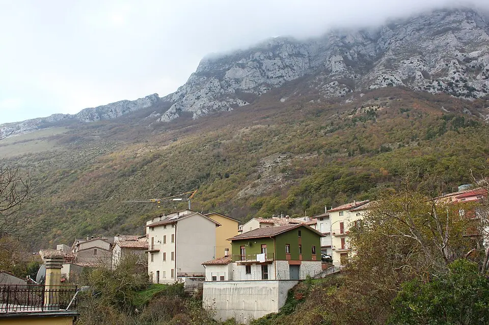 Isola Fossara