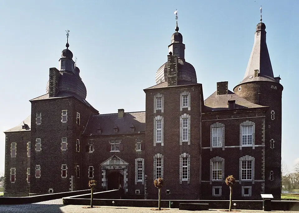 Bild: Sir Gawain · CC BY-SA 3.0 Schloss Hoensbroek
