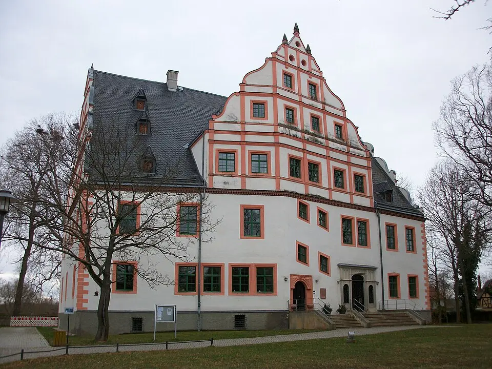 Bild: Aagnverglaser · CC BY-SA 4.0 Schloss Ponitz