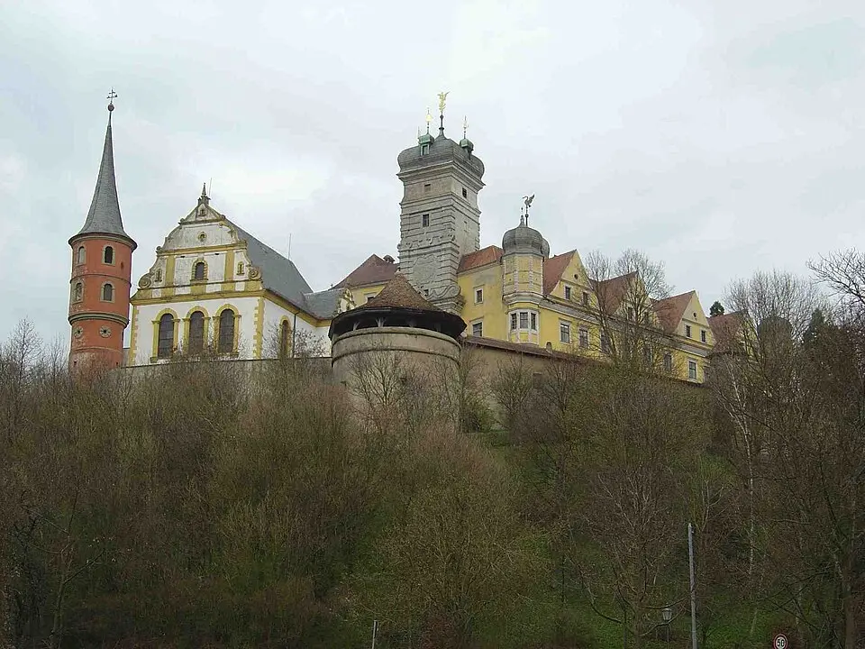 Image: JMiddle at German Wikipedia · Public domain Schloss Schwarzenberg