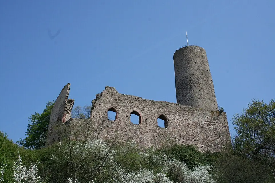 Immagine: MSeses · CC BY-SA 3.0 Strahlenburg