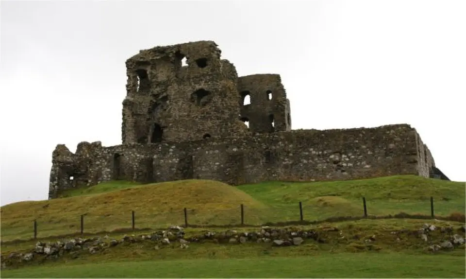 Bild: Van de Beek · CC BY-SA 3.0 Auchindoun Castle