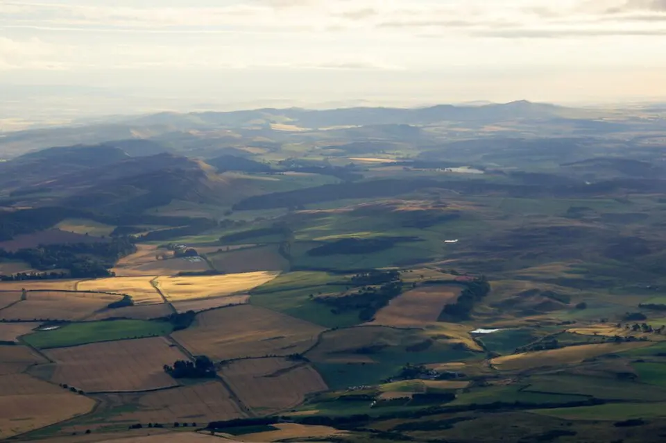 Obrázek: Mike Pennington · CC BY-SA 2.0 Sidlaw Hills