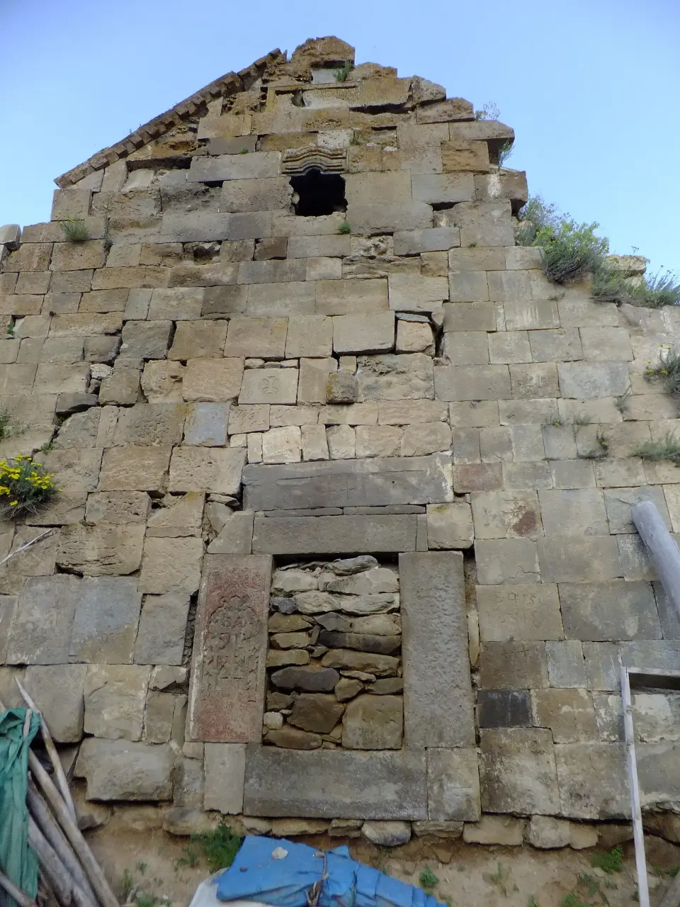 Image: R Prazeres · CC BY-SA 4.0 Aziz Anania Manastırı