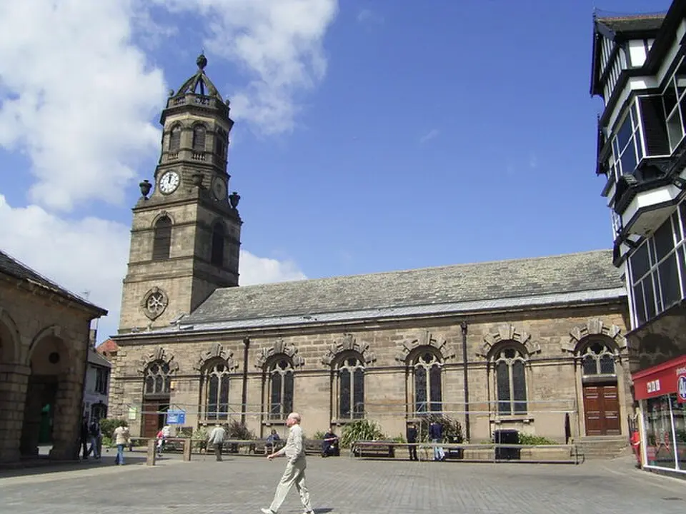 Bild: Stanley Walker · CC BY-SA 2.0 St. Giles' Church, Pontefract