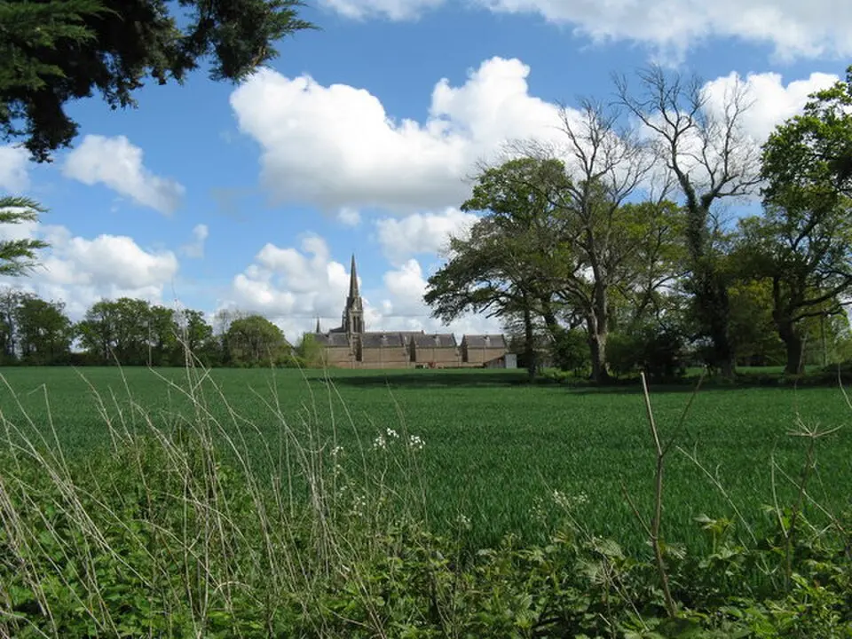 Bild: Dave Spicer · CC BY-SA 2.0 St. Hugh’s Charterhouse