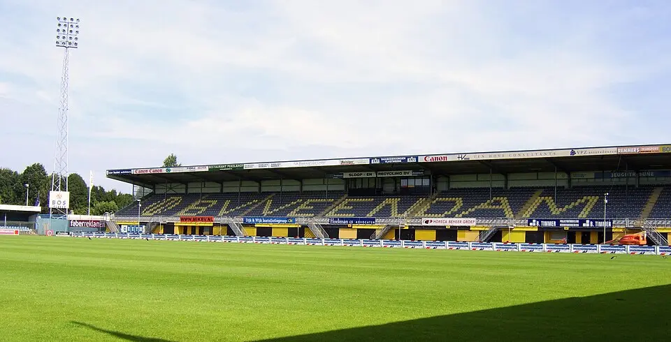 Gjaltema-Stadion aan de Langeleegte