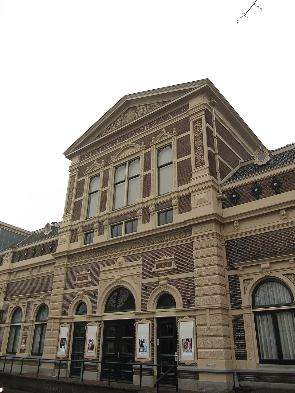 Bild: Michiel1972 · CC BY-SA 3.0 Stadsgehoorzaal Kampen