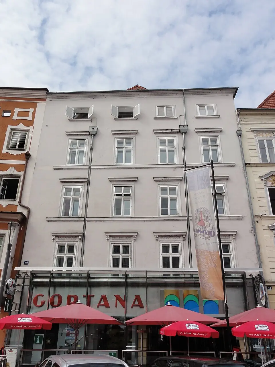 Bild: FranzOvilava (talk) · CC BY-SA 3.0 AT Bürgerhaus