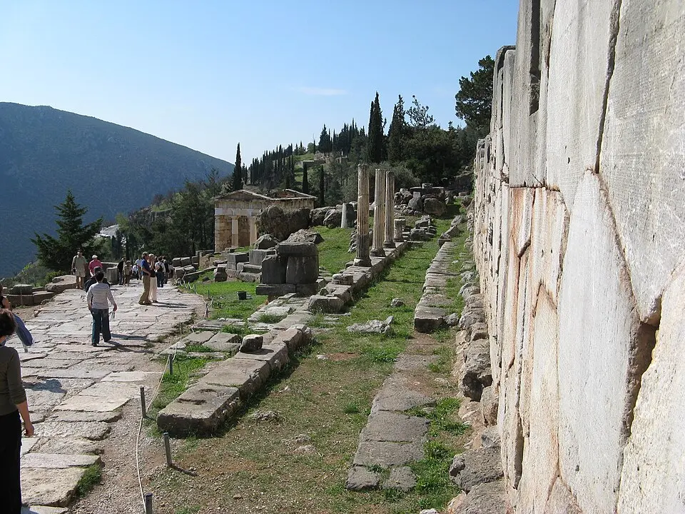 Στοά των Αθηναίων