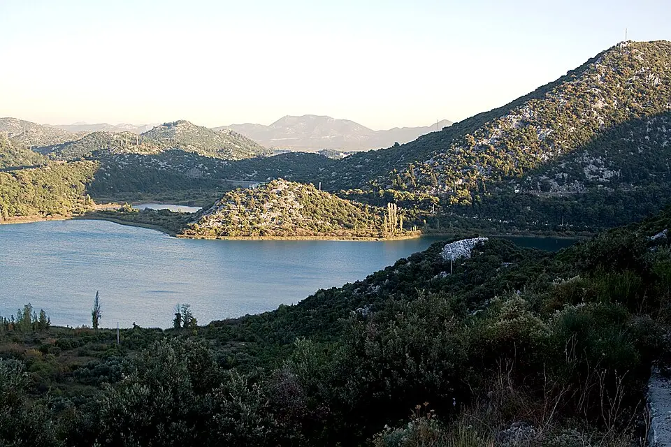 Baćina