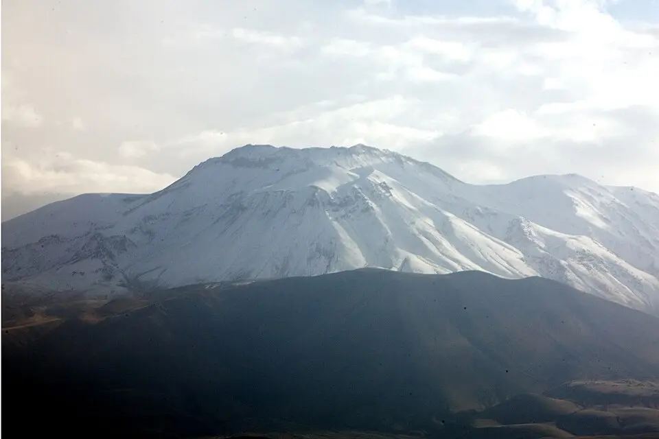 Image: EvgenyGenkin · CC BY 2.5 Süphan Daği