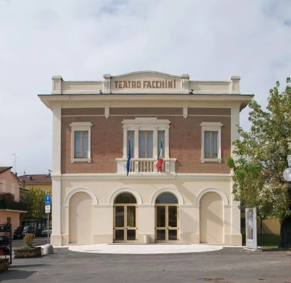 teatro comunale Webben Facchini