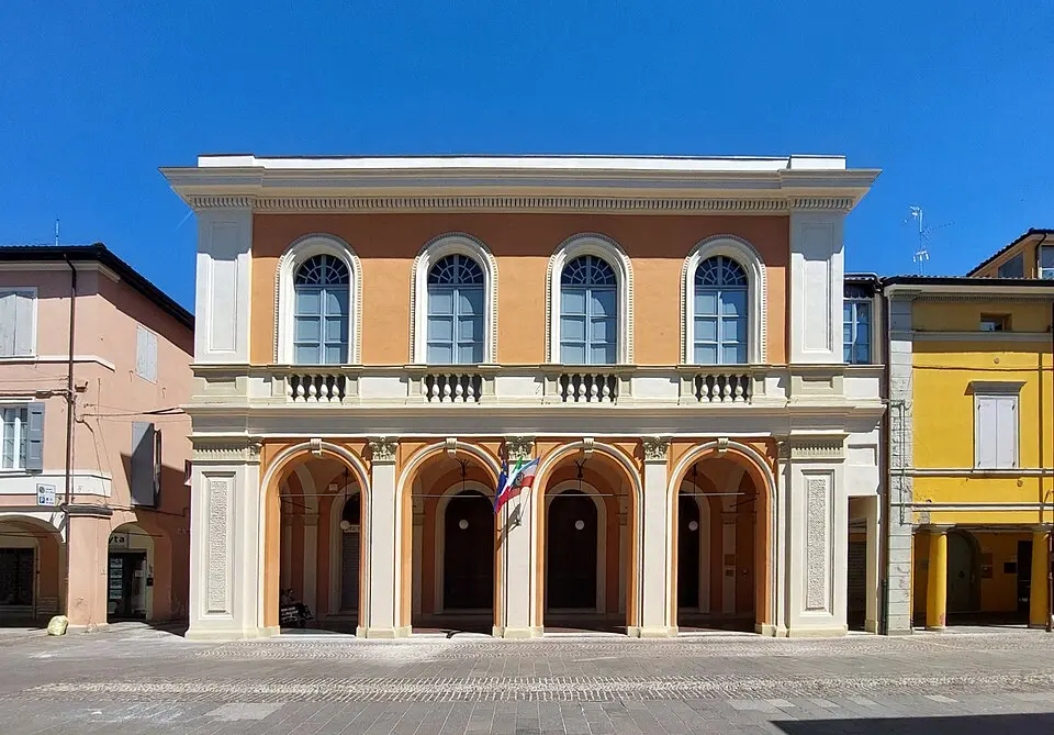 Bild: Bacuccosilvanini · CC0 teatro comunale di Crevalcore