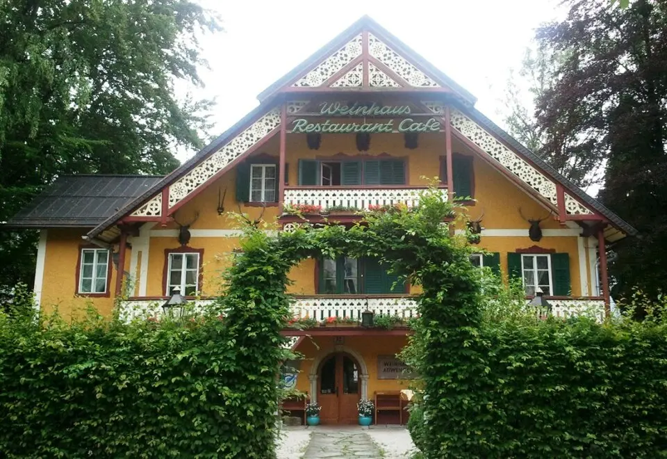 Weinhaus Attwenger