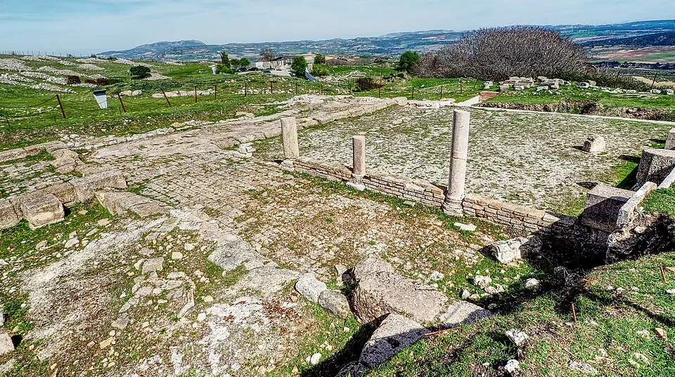 termas romanas de Acinipo