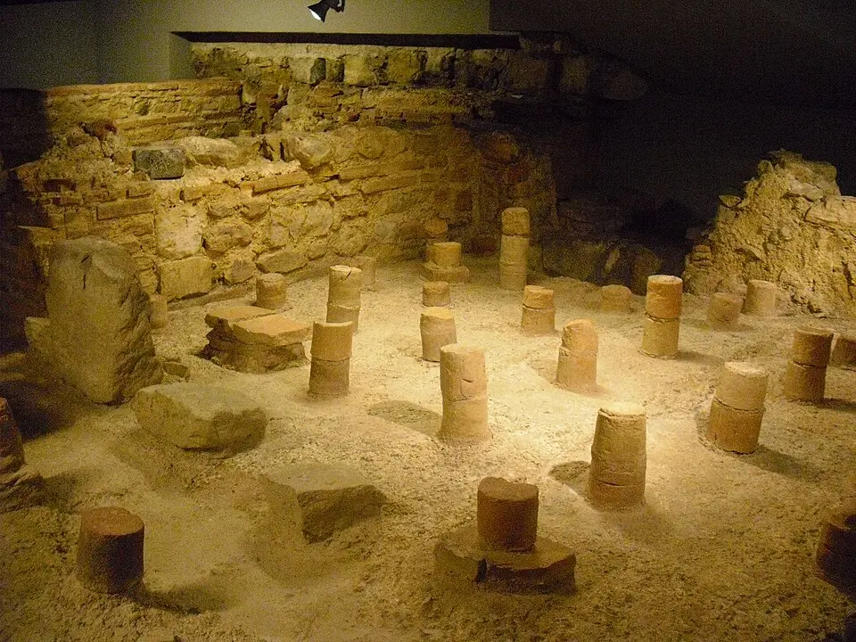 Bild: Lkcl it · CC BY-SA 3.0 terme romane