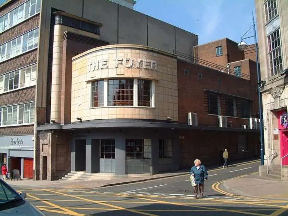 Bild: Steven Birks · CC BY-SA 2.0 Odeon Hanley