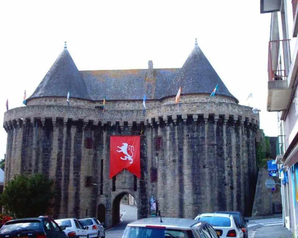 tours Bro-Erec'h