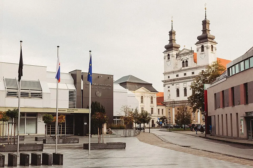 Universität Trnava
