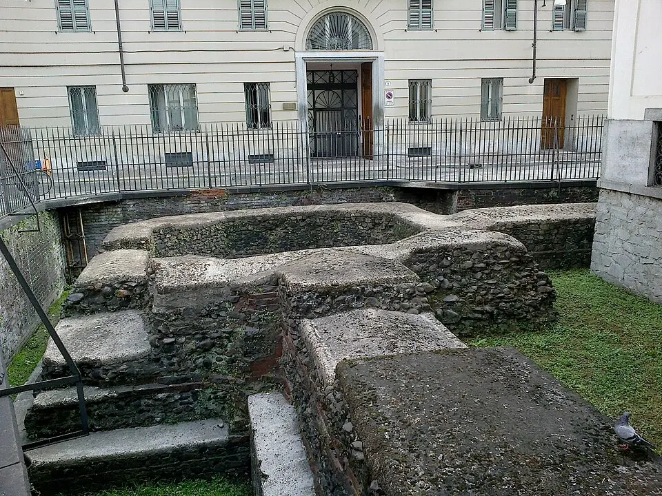 Torre angolare nord-ovest della cinta urbica