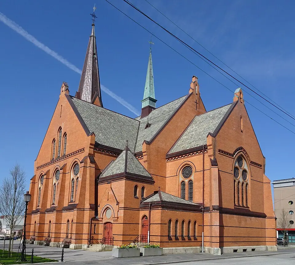 Bild: Jan-Tore Egge · CC BY-SA 4.0 Vår Frelsers kirke (Haugesund)