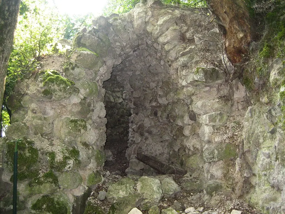 Blh Castle