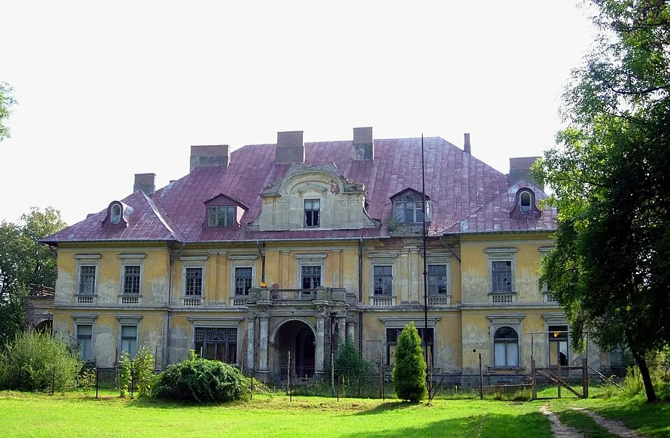 Bałtów Palace