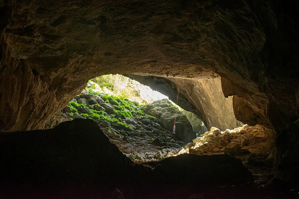 cueva de Balzola