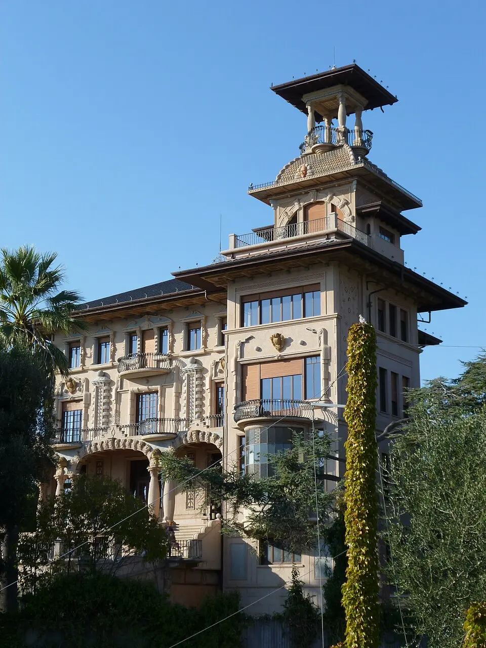 Bild: Waage · CC BY-SA 3.0 Villa Grock (Imperia)