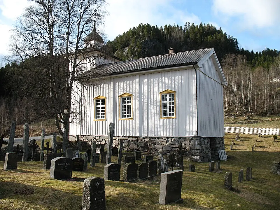 Nesland kirke