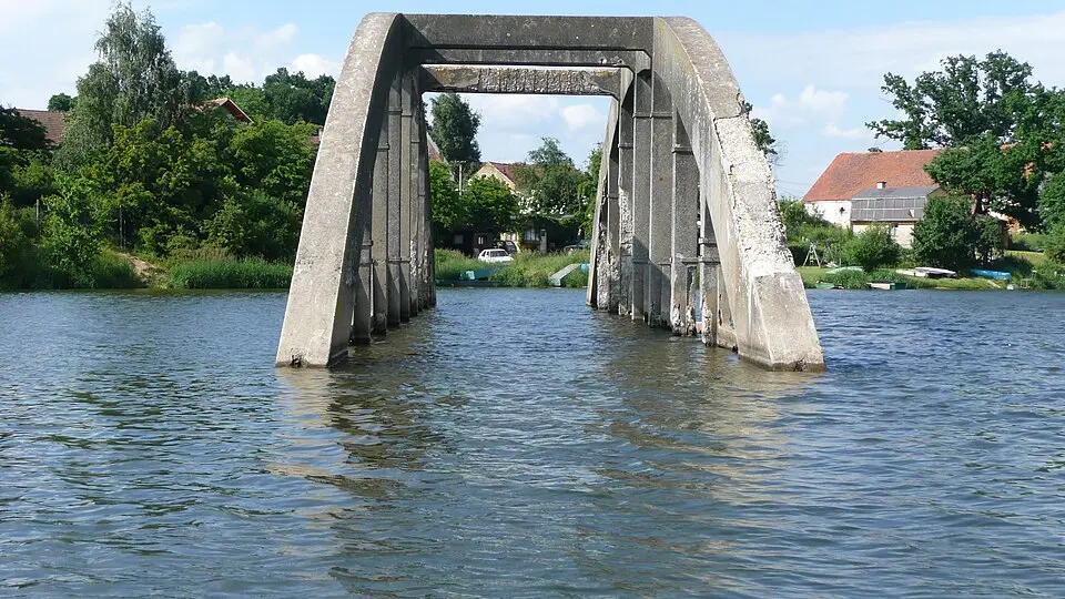 vodní nádrž Jesenice