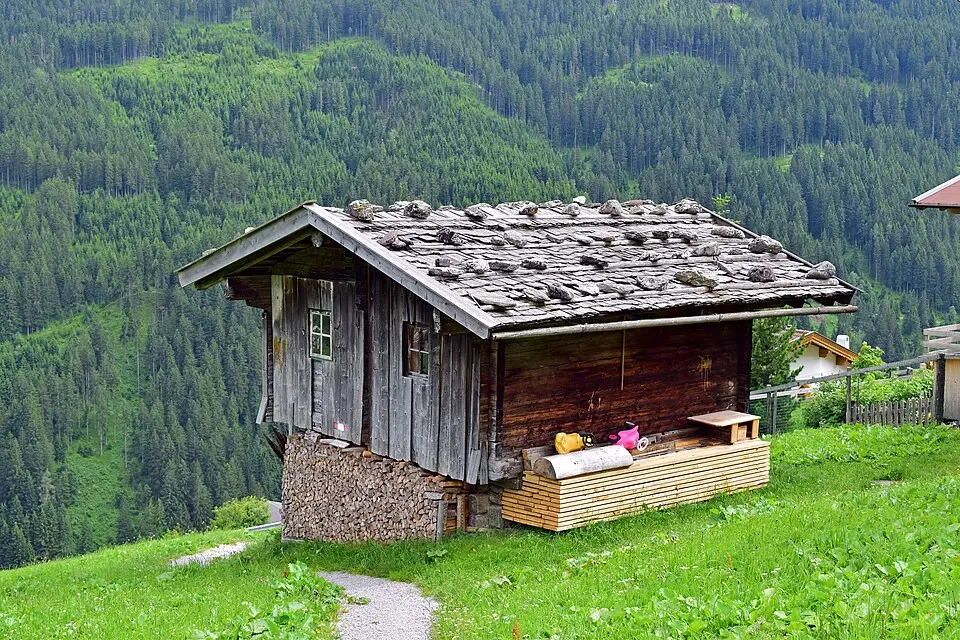 Bild: Haeferl · CC BY-SA 4.0 Kornkasten beim Jörgeler II