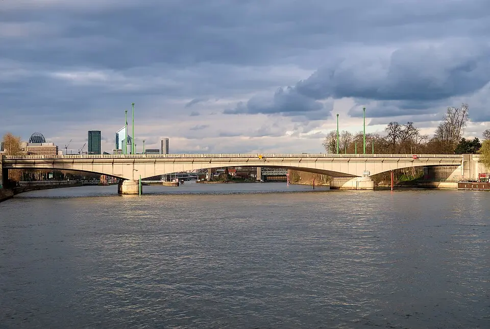 pont de Suresnes
