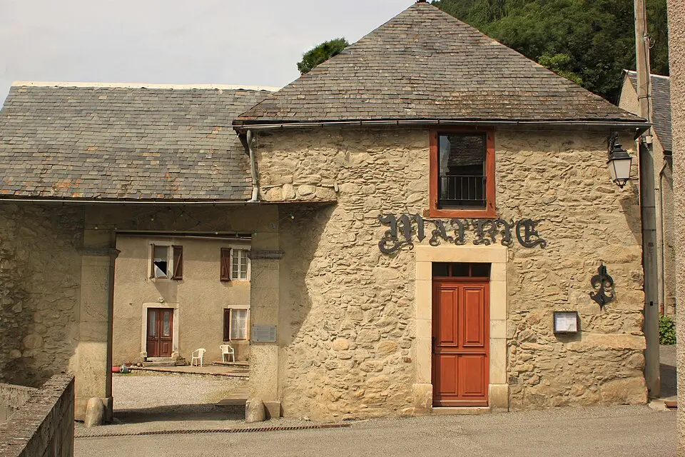 Bazus-Aure