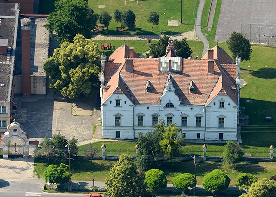 Schloss Barthodelsky