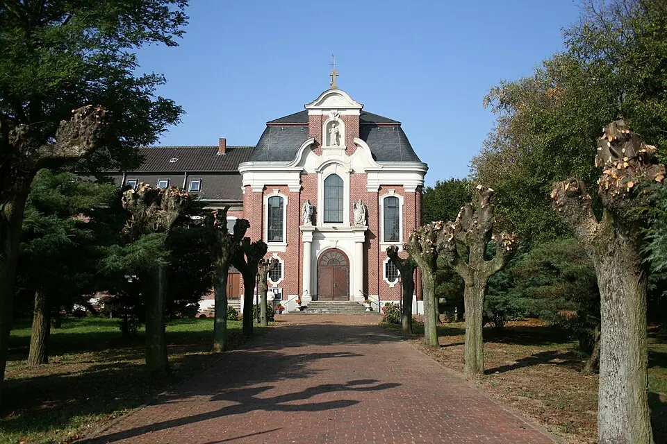 Bild: Frank Vincentz · CC BY-SA 3.0 Kloster Mörmter