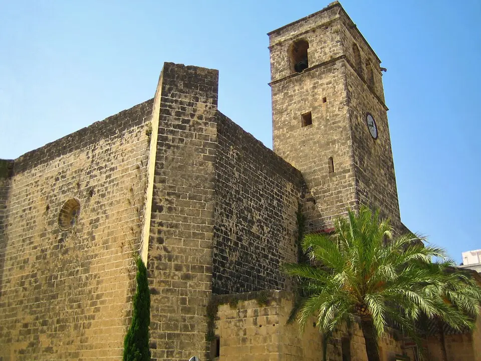 Bild: Espencat · Public domain iglesia de San Bartolomé