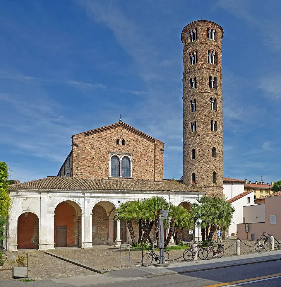 Bild: Ввласенко · CC BY-SA 3.0 Sant’Apollinare Nuovo