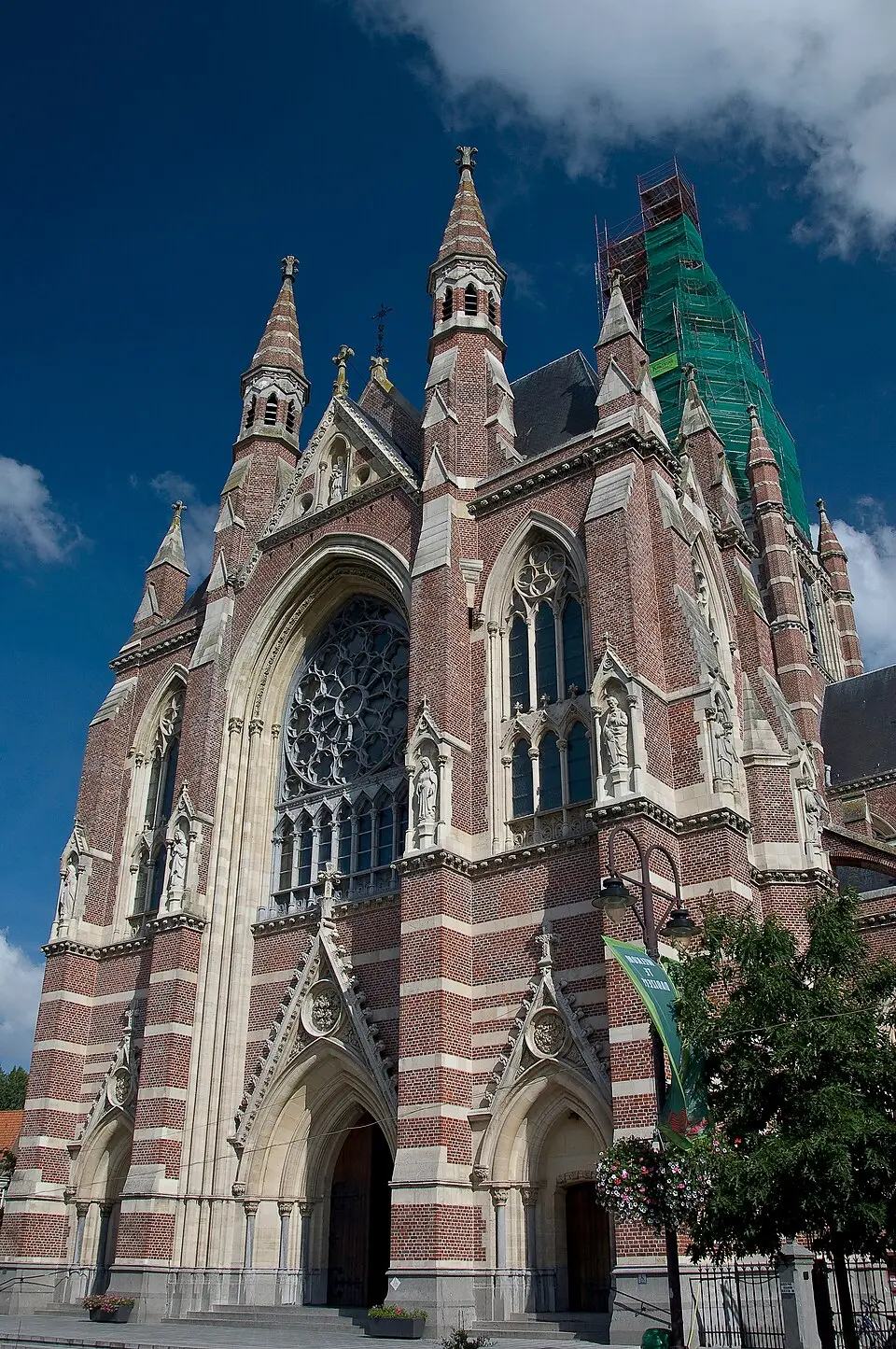 Bild: Paul Hermans · CC BY-SA 3.0 Liebfrauenbasilika