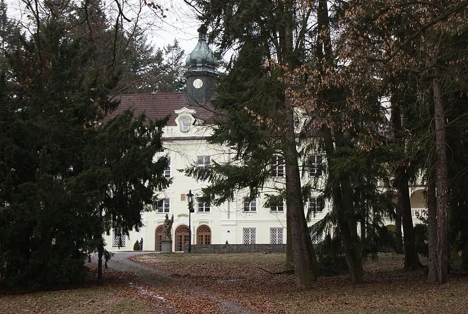 Obrázek: Feťour · Public domain Zalužany