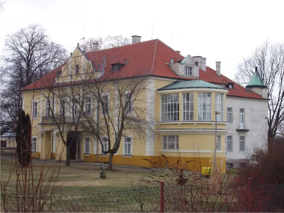 Immagine: Jstojanov · CC BY-SA 3.0 Starý zámek Ratboř
