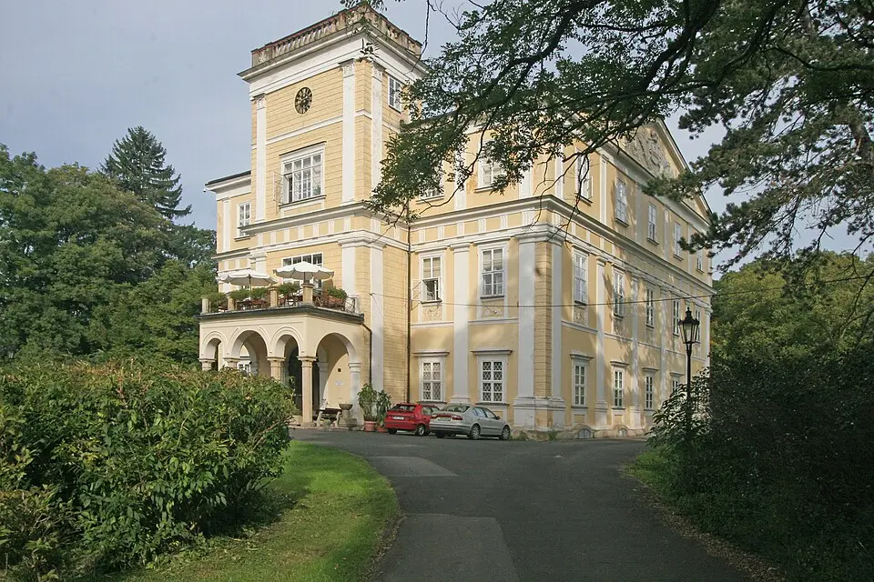 Bild: Petr1888 · CC BY-SA 3.0 Zámek Milíčeves
