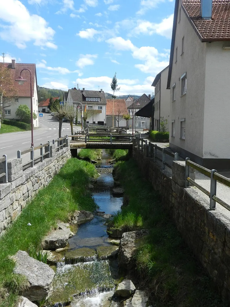 Bild: Zollernalb · CC BY-SA 3.0 Zimmerbach