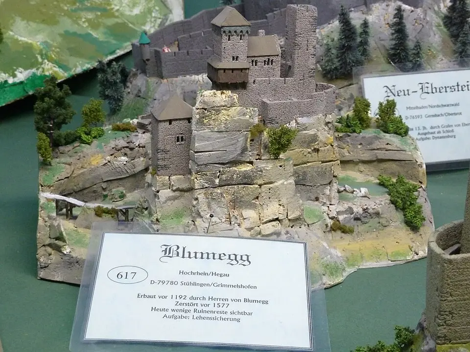Bild: Flominator (talk) · CC BY-SA 3.0 Burg Blumegg