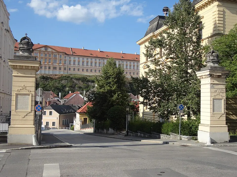 Zwei Torpfeiler